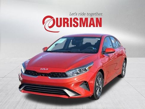 Used 2023 Kia Forte LXS image 5