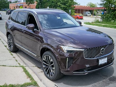 New 2026 Volvo XC90 T8 Plus w/ Protection Package AWD/4WD image 4