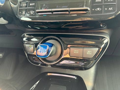 Used 2019 Toyota Prius XLE w/ Advanced Technology Package AWD/4WD image 26