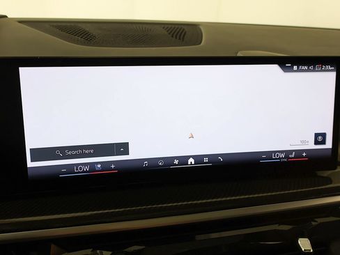 Used 2024 BMW X7 xDrive40i w/ Executive Package AWD/4WD image 60