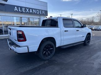 Used 2023 RAM 1500 Laramie video 3