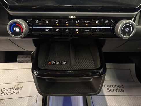 New 2027 Chevrolet Bolt RS w/ Technology Package FWD image 17