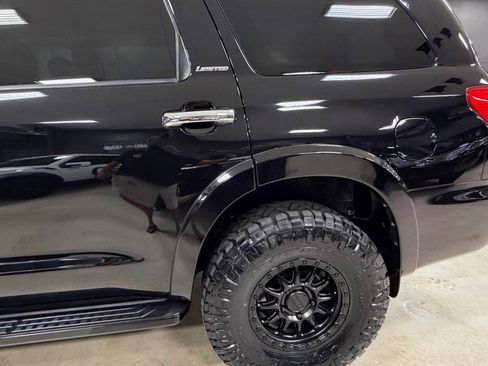 Used 2013 Toyota Sequoia Limited AWD/4WD image 14