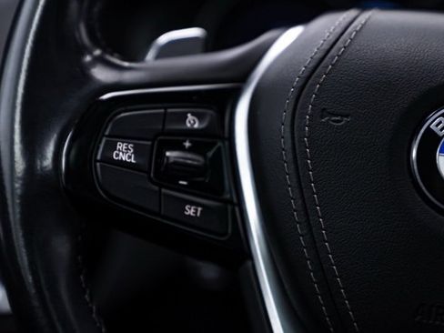 Used 2019 BMW 530i xDrive image 20