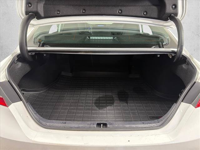 Used 2023 Toyota Camry SE FWD image 18