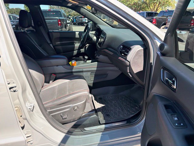 Used 2025 Dodge Durango R/T AWD/4WD image 12