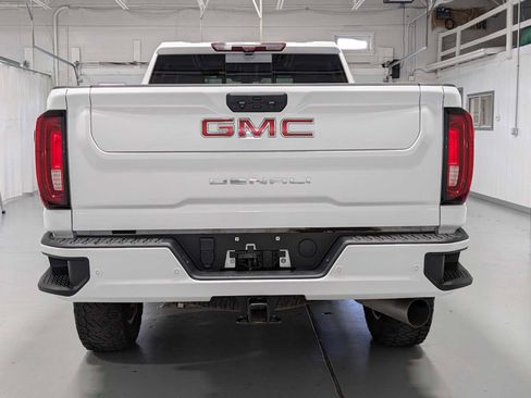 Used 2023 GMC Sierra 3500 Denali w/ Denali Ultimate Package image 8
