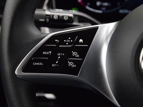 Certified 2026 Mercedes-Benz GLC 300 image 22