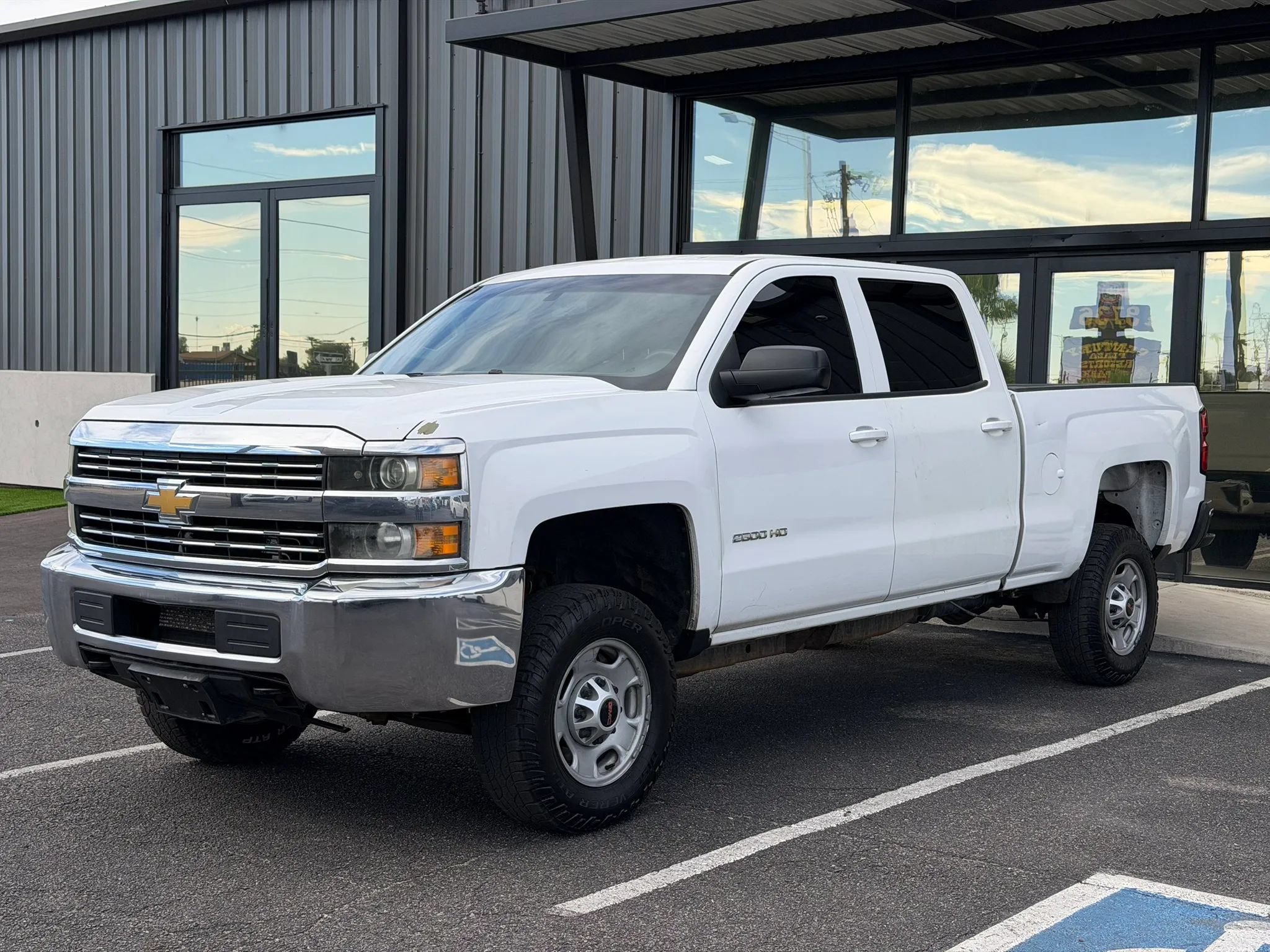 Used 2015 Chevrolet Silverado 2500 W/T w/ WT Fleet Convenience Package AWD/4WD image 2