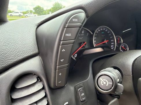 Used 2008 Chevrolet Corvette Convertible w/ Preferred Equipment Group RWD image 18