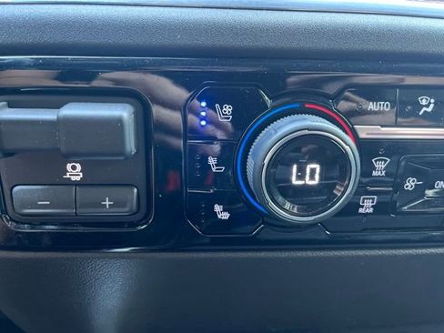 Used 2024 Chevrolet Silverado 2500 LTZ w/ LTZ Plus Package AWD/4WD image 13