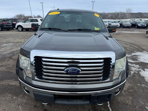 Used 2011 Ford F150 XLT w/ XTR Pkg image 2
