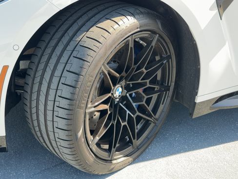 Used 2025 BMW M4 Coupe w/ Executive Package RWD image 33