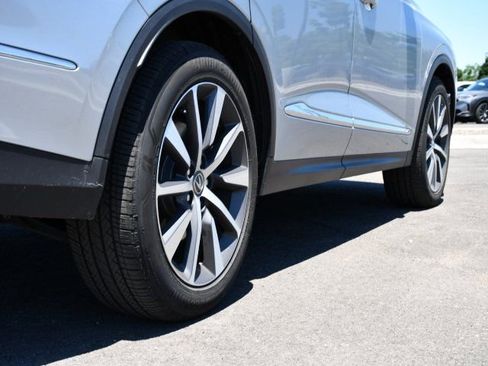Used 2026 Acura MDX SH-AWD w/ Technology Package image 9
