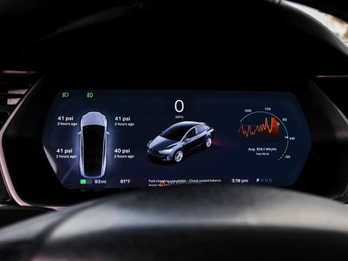 Used 2018 Tesla Model X 75D image 22