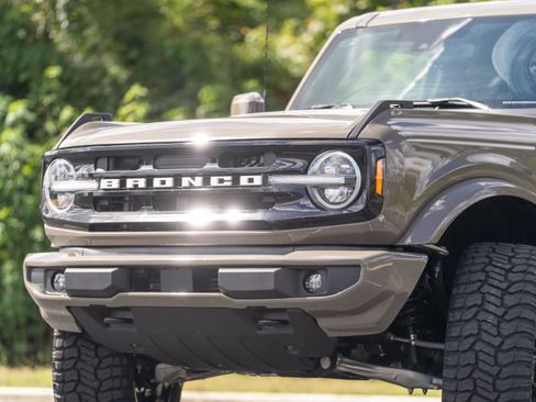 Used 2025 Ford Bronco Outer Banks AWD/4WD image 37