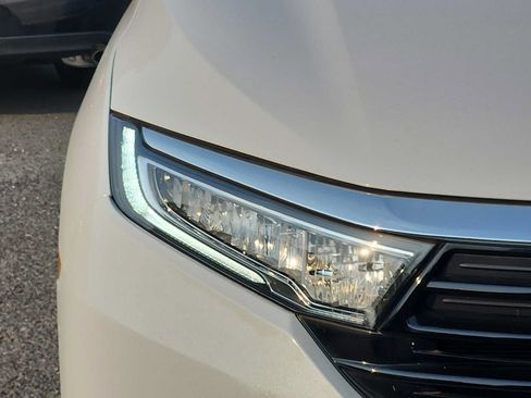 Used 2023 Honda Odyssey Elite image 9