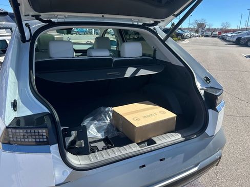 New 2026 Hyundai Ioniq 5 Limited image 36