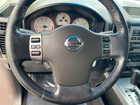 Used 2010 Nissan Titan PRO-4X w/ Pro-4x Leather Pkg image 19