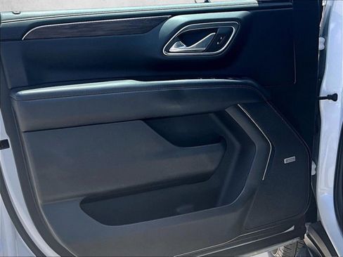 Used 2022 Chevrolet Tahoe LT image 17