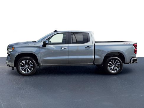 New 2025 Chevrolet Silverado 1500 LT image 14