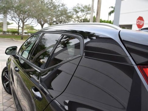 Used 2020 Volvo XC40 T5 Momentum w/ Protection Package Premier image 32