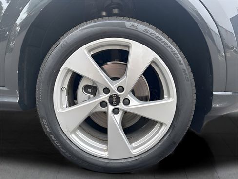 New 2025 Audi Q5 2.0T Premium Plus w/ Premium Plus image 50