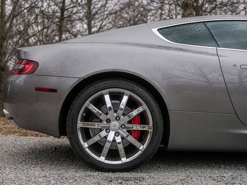 Used 2005 Aston Martin DB9 Coupe image 10