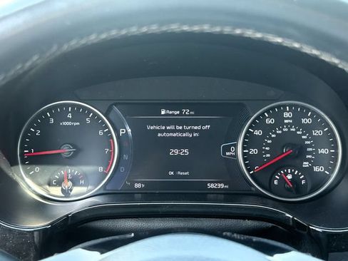 Used 2021 Kia Seltos SX w/ SX Sunroof Package AWD/4WD image 22