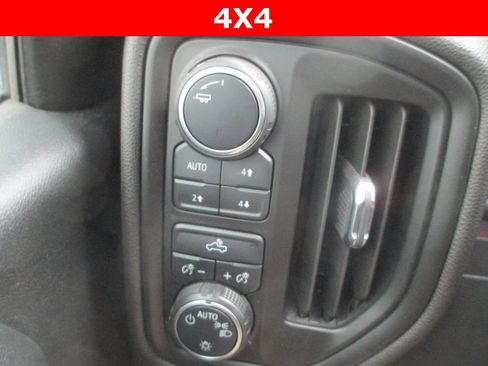 Used 2021 Chevrolet Silverado 1500 Custom Trail Boss w/ LPO, Dark Essentials Package image 22