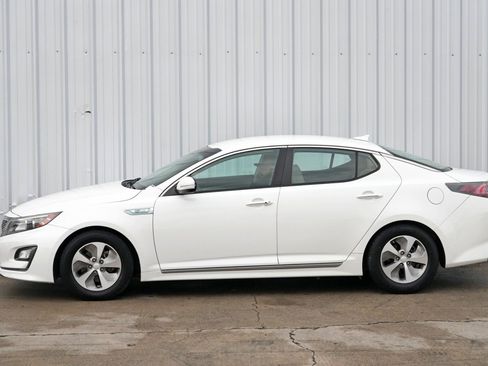 Used 2016 Kia Optima Hybrid image 38