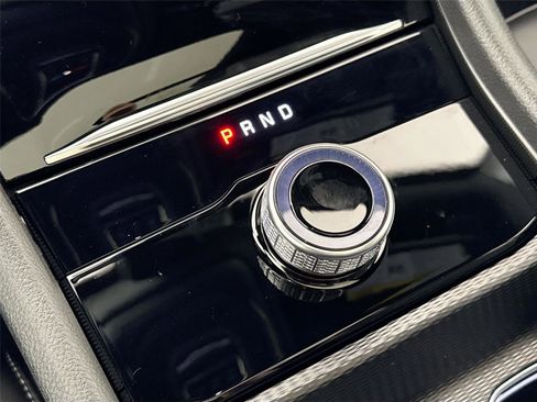 Used 2025 Jeep Grand Cherokee Limited image 28