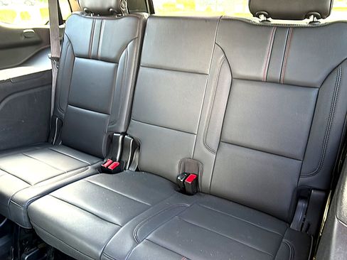 Used 2021 Chevrolet Tahoe RST w/ Luxury Package RWD image 22