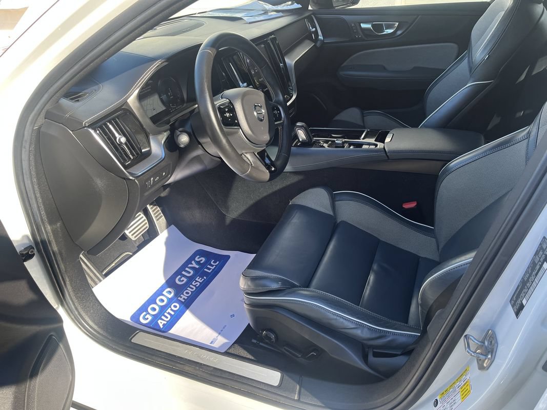Used 2021 Volvo S60 T8 R-Design w/ Climate Package AWD/4WD image 8