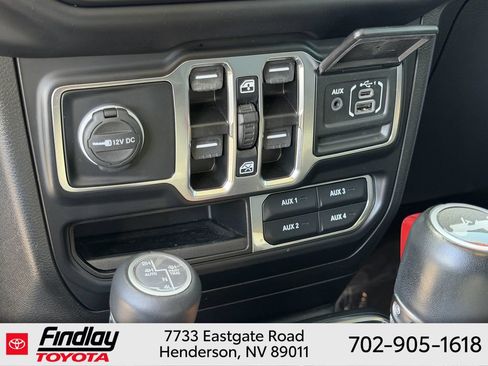 Used 2021 Jeep Wrangler Unlimited Sahara AWD/4WD image 30