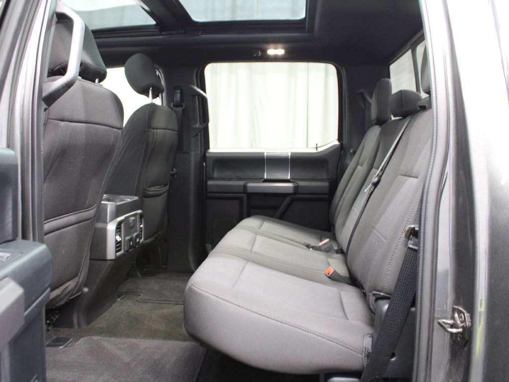Used 2018 Ford F150 XLT w/ Equipment Group 302A Luxury AWD/4WD image 13