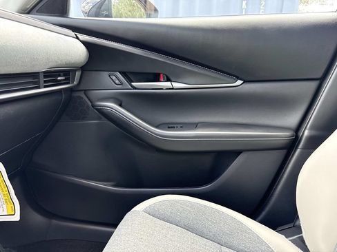 Certified 2026 MAZDA CX-30 AWD 2.5 S image 33