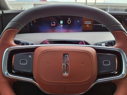 New 2025 Lincoln Nautilus Black Label image 13