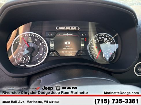 Used 2024 RAM 2500 Big Horn w/ Night Edition AWD/4WD image 16