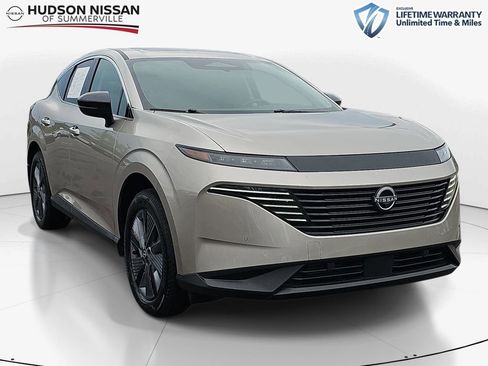 Used 2025 Nissan Murano SL AWD/4WD image 1