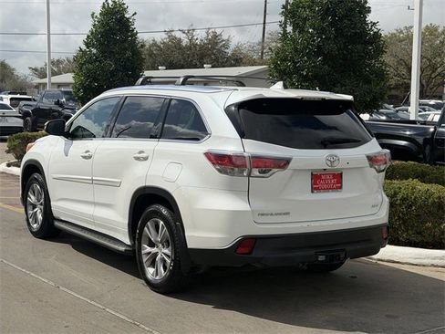 Used 2015 Toyota Highlander XLE image 5