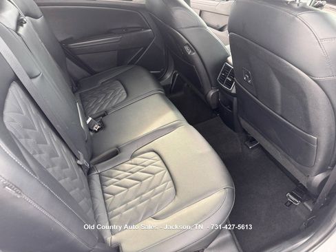 Used 2024 Kia Sportage X-Pro Prestige AWD/4WD image 12