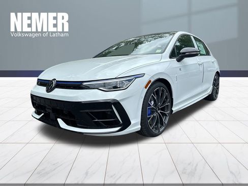 New 2026 Volkswagen Golf AWD/4WD image 1