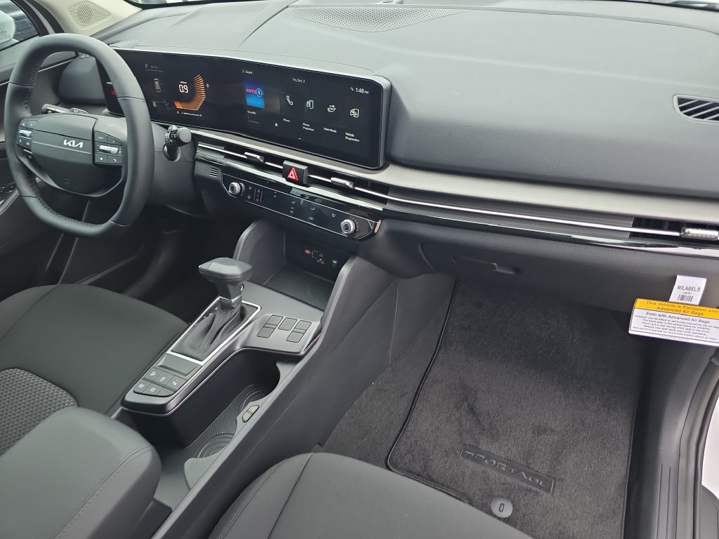 New 2027 Kia Sportage LX FWD image 11