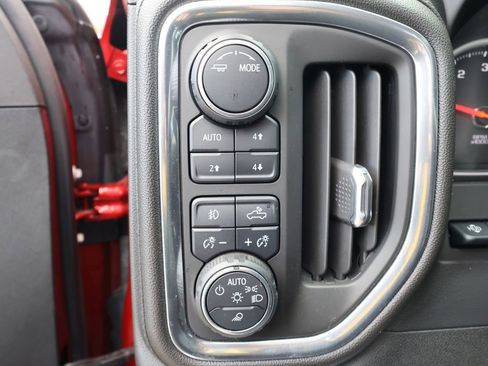 Certified 2021 Chevrolet Silverado 1500 LTZ w/ Technology Package image 13