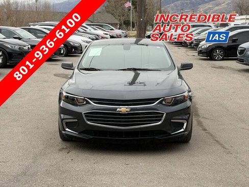 Used 2018 Chevrolet Malibu LS image 1
