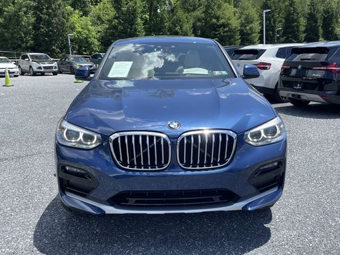 Used 2021 BMW X4 xDrive30i w/ Premium Package AWD/4WD image 2