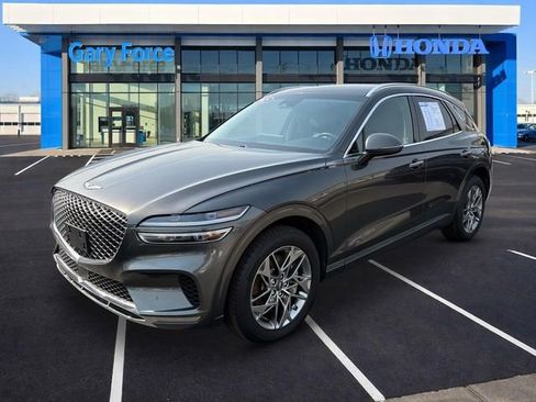 Used 2025 Genesis GV70 2.5T image 4