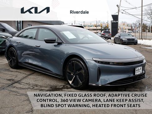 Used 2024 Lucid Air Touring image 1