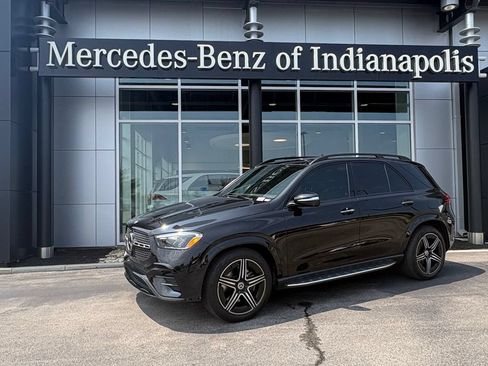 Used 2024 Mercedes-Benz GLE 450e 4MATIC image 1